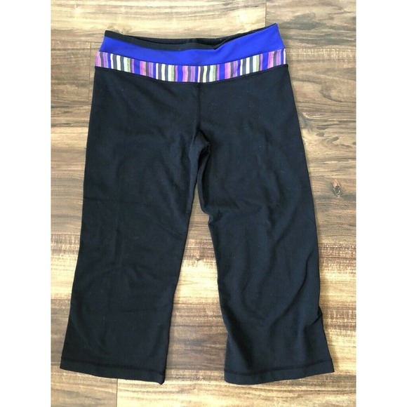 Lululemon Groove Crop Legging Black Stripe 6 - Picture 1 of 6